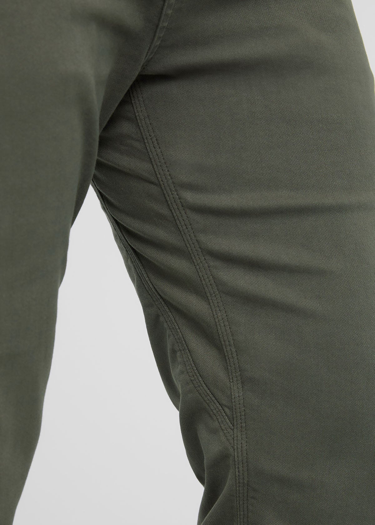 DUER No Sweat Straight Leg Pants